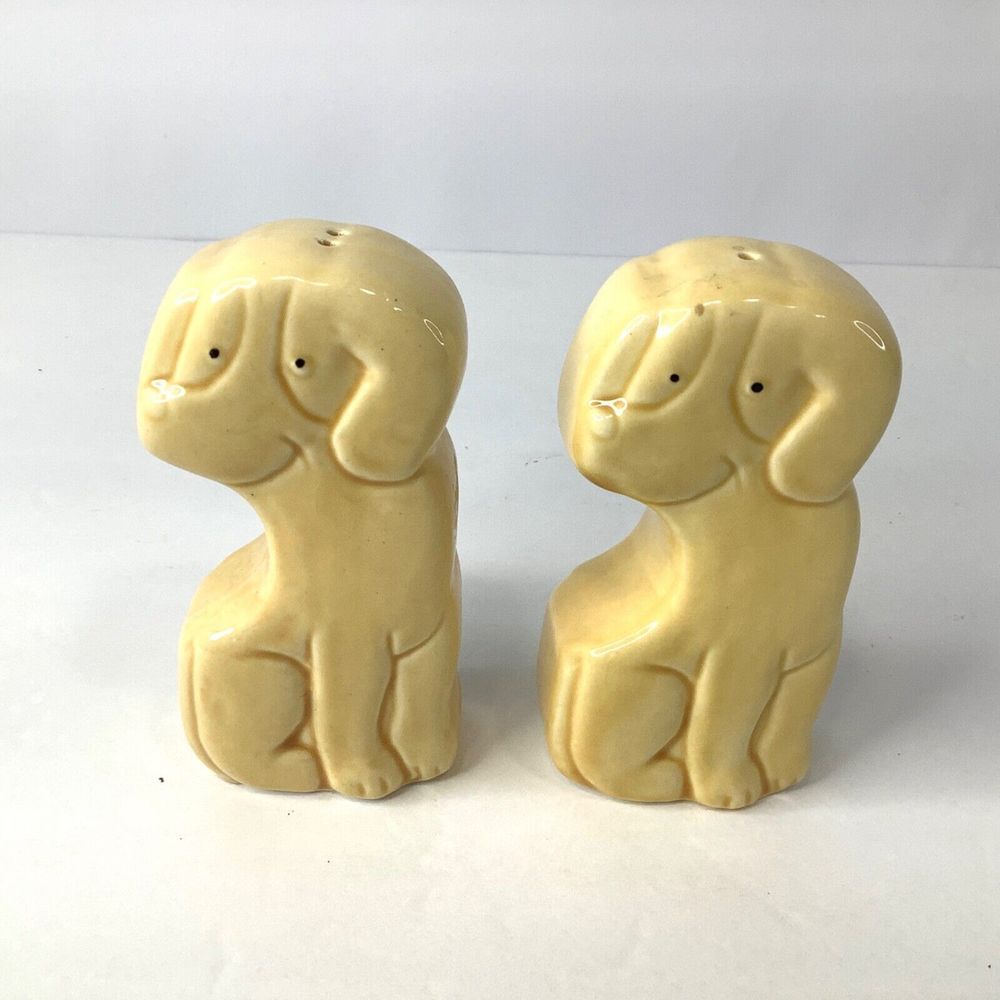 Dogs Salt and‎ Pepper Shaker Porcelain Beige Floppy Ears